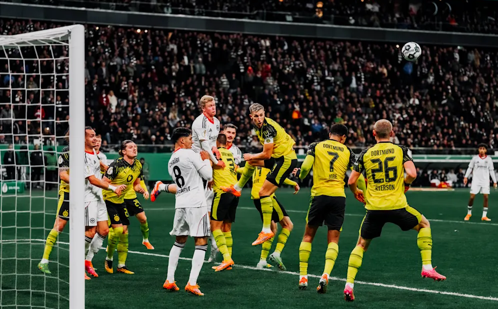 Eintracht Frankfurt vs Dortmund (00:30 &#8211; 29/10) | Xem lại trận đấu
