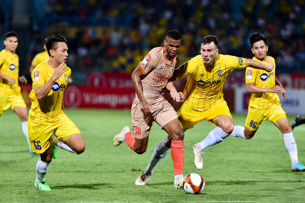 nhan-dinh-soi-keo-slna-vs-cahn-luc-18h00-ngay-18-10-2025-1